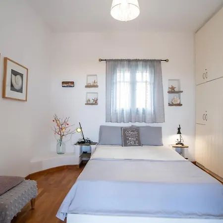 Holiday home Eva's Open Sea View House Parasporos